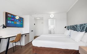 The Plaza Hotel Kalgoorlie